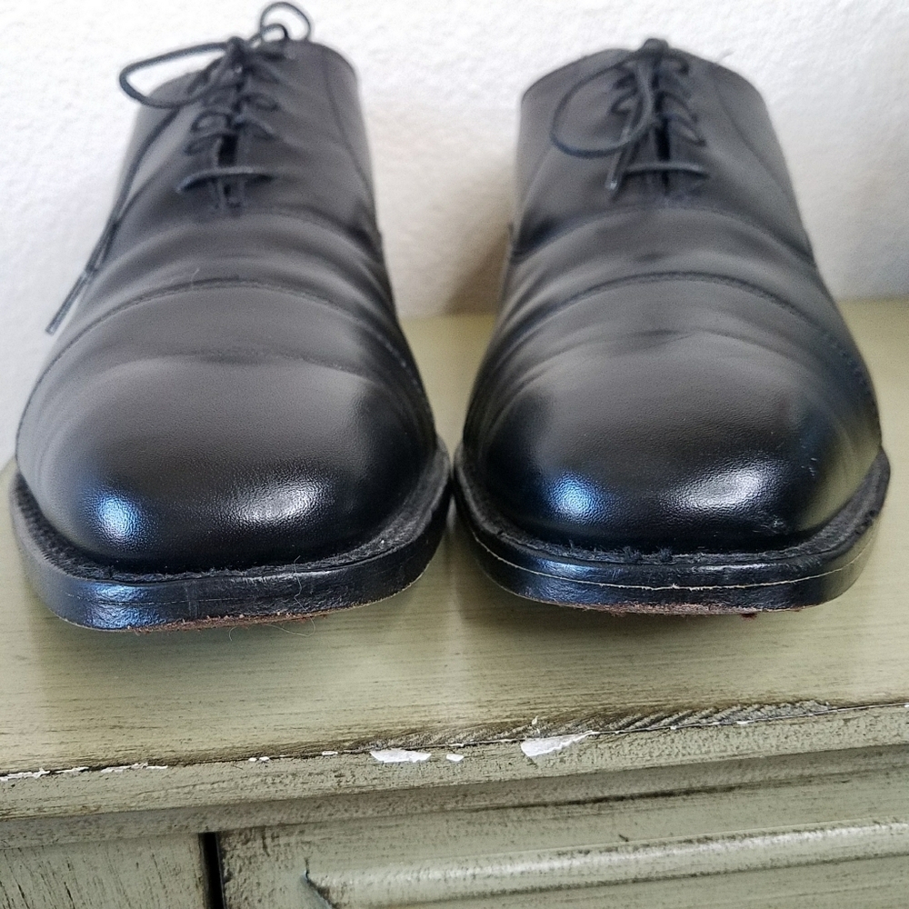 Allen Edmonds Men's Exchange Place Dress Shoes - Picture 5 of 11